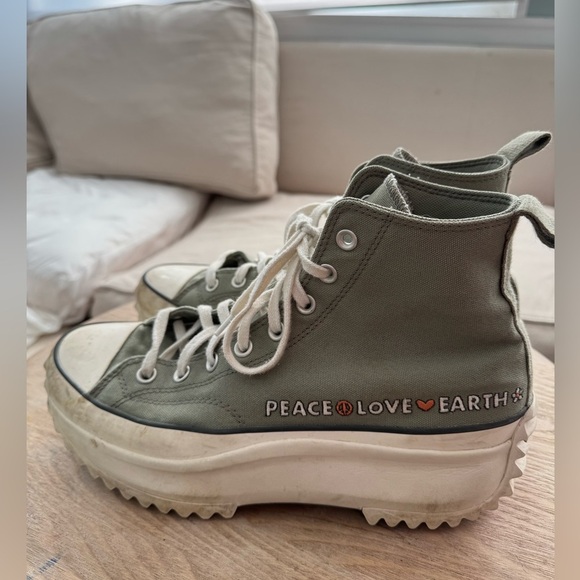 CONVERSE Run Star Hike Platform Floral Embroidery Lgt Field Surplus/Egret W11.5 - Picture 5 of 10